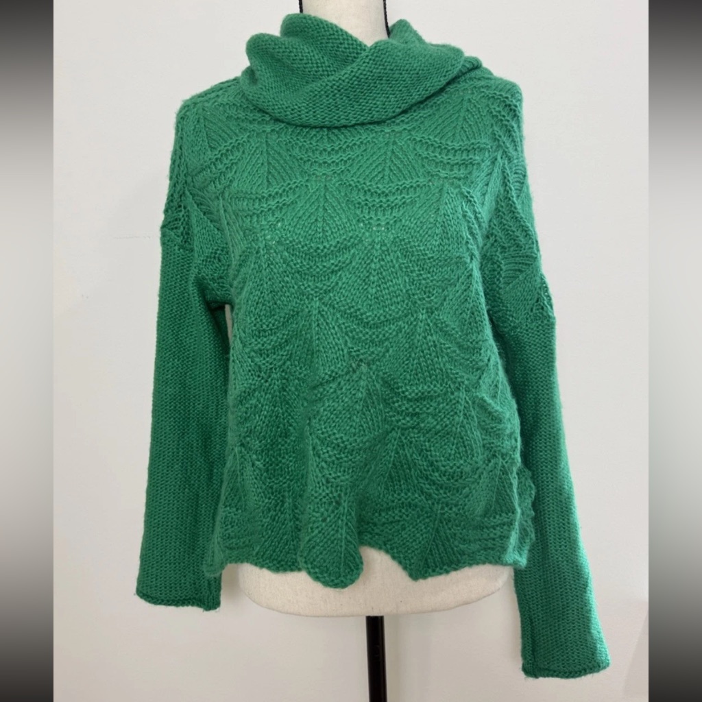Wooden Ships Sweater Womens Small/Medium Green Knit